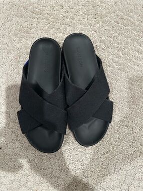 Rothy's Criss Cross Slide Sandals Black Knit Tortoise Sole Size 8 Washable